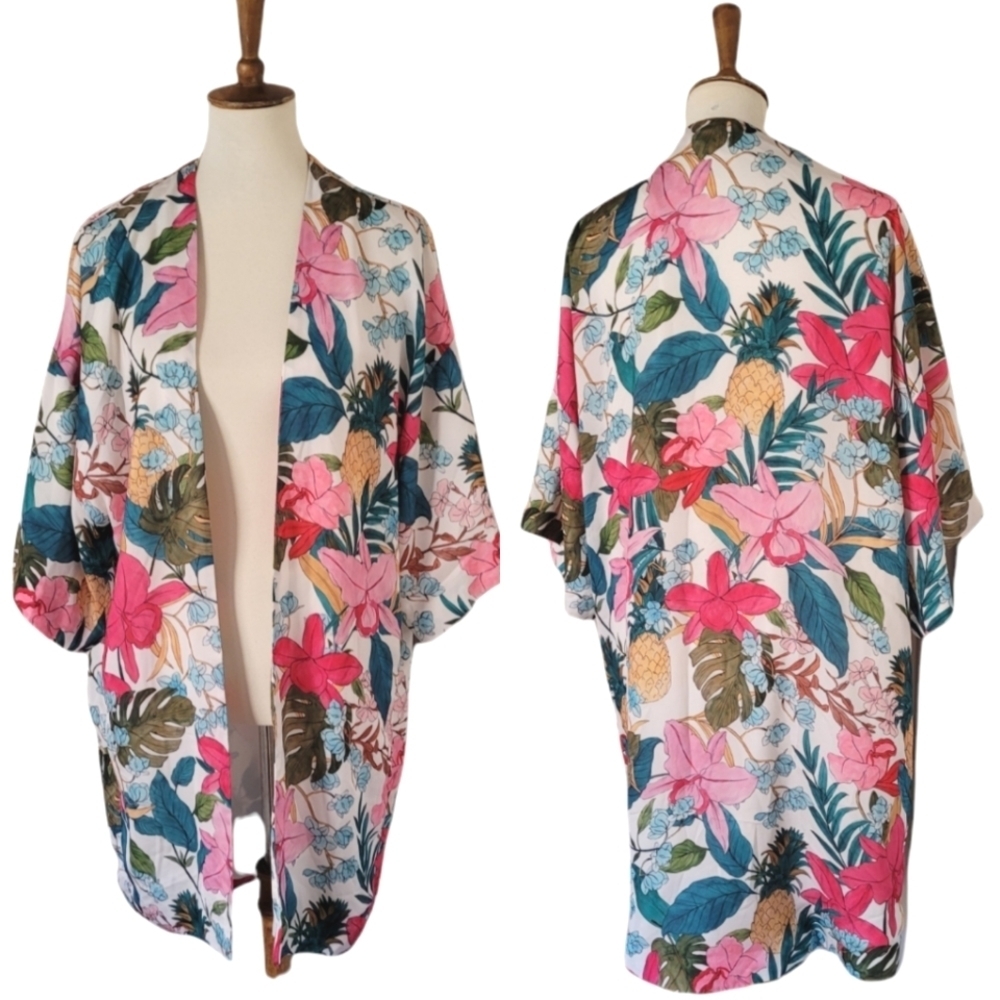 Vintage Silk Floral and Fruit Kimono